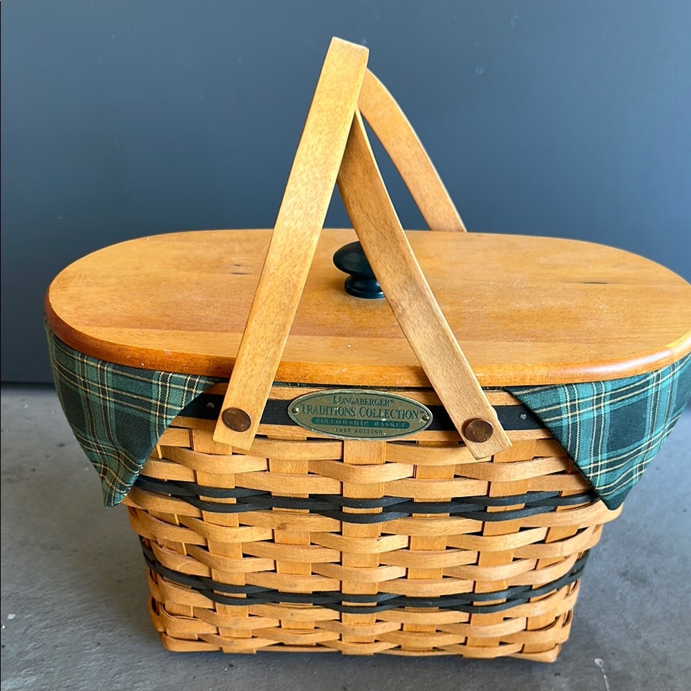 1997 Longaberger Traditions and Collection Wooden Lid - Brown and Dark Green
